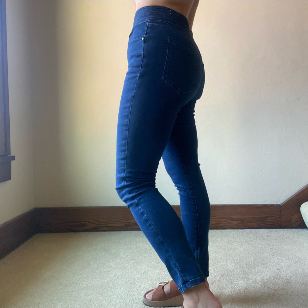 Ann Taylor factory dark blue denim high waisted band waist jeans women’s size 8